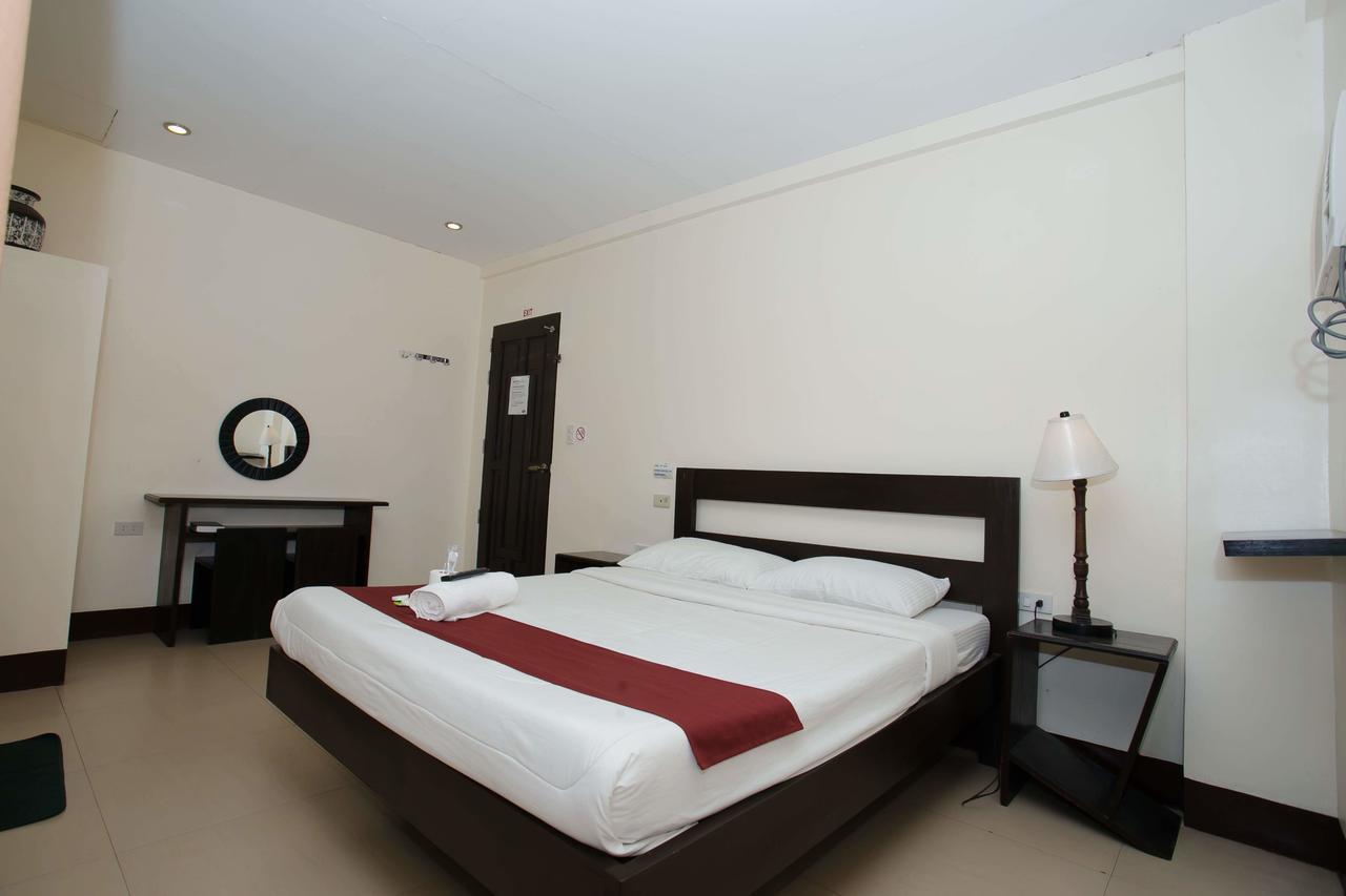 Dahome Pension Виган Экстерьер фото
